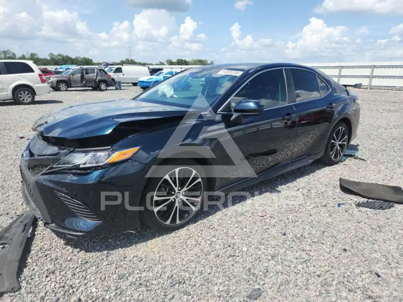 2018 Toyota CAMRY фото