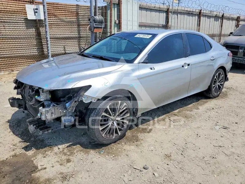 2018 Toyota CAMRY фото