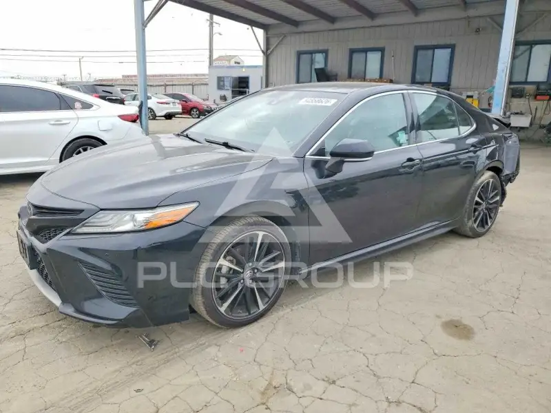 2018 Toyota CAMRY фото