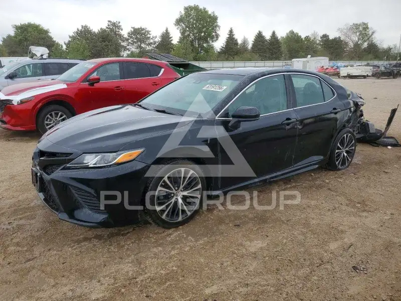 2018 Toyota CAMRY фото
