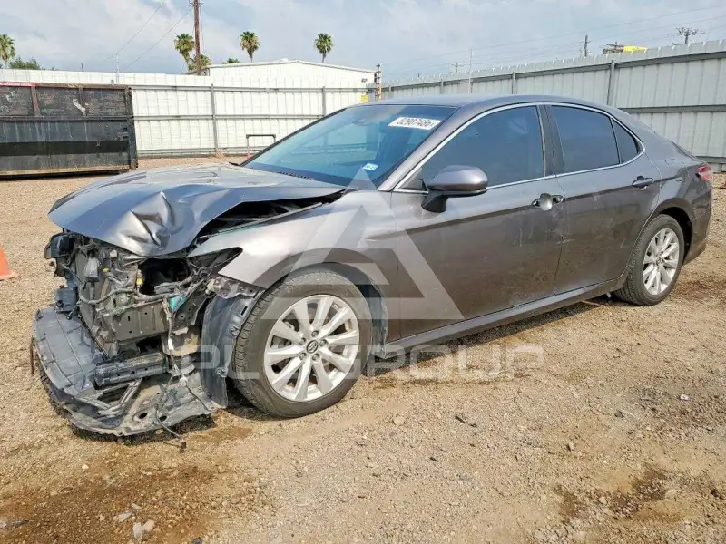 2018 Toyota CAMRY фото