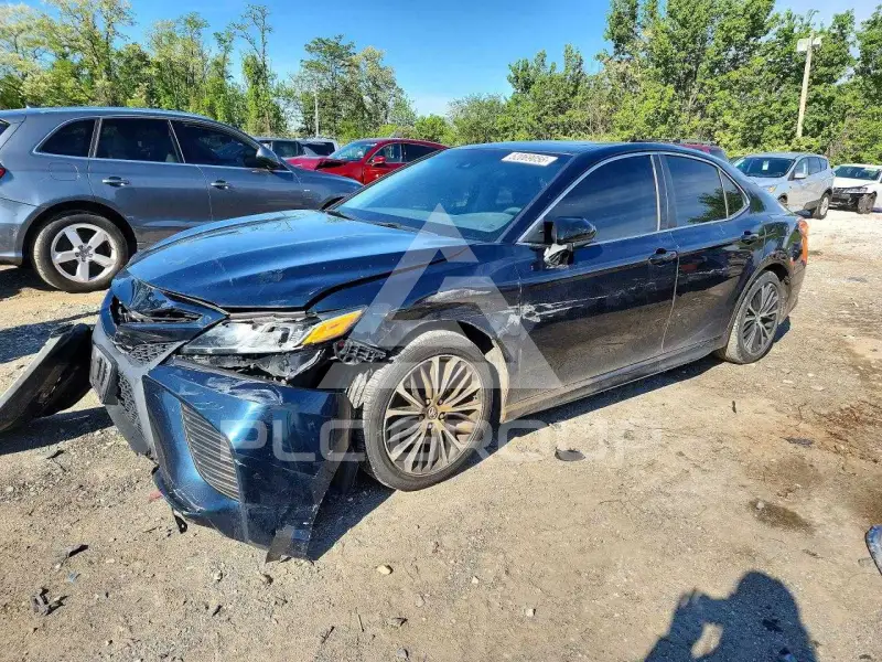 2018 Toyota CAMRY фото