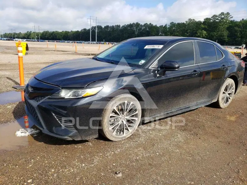 2018 Toyota CAMRY фото