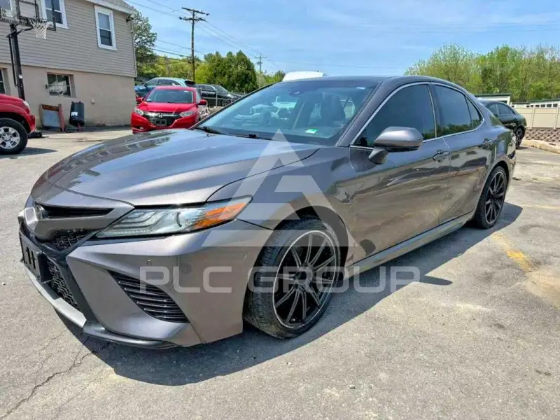 2018 Toyota CAMRY фото