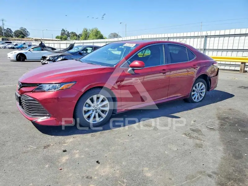 2018 Toyota CAMRY фото