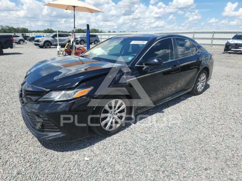 2018 Toyota CAMRY фото