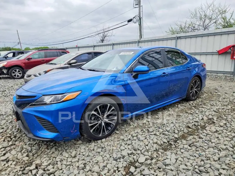 2018 Toyota CAMRY фото