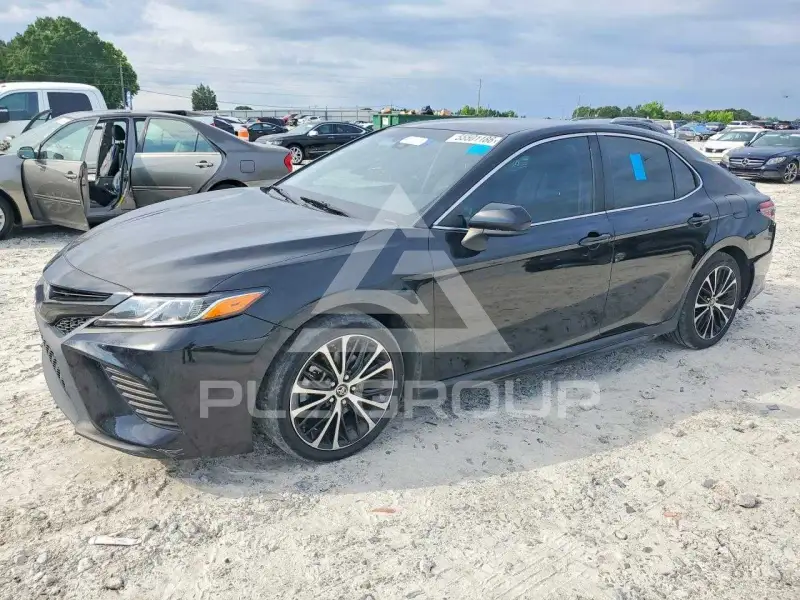2018 Toyota CAMRY фото
