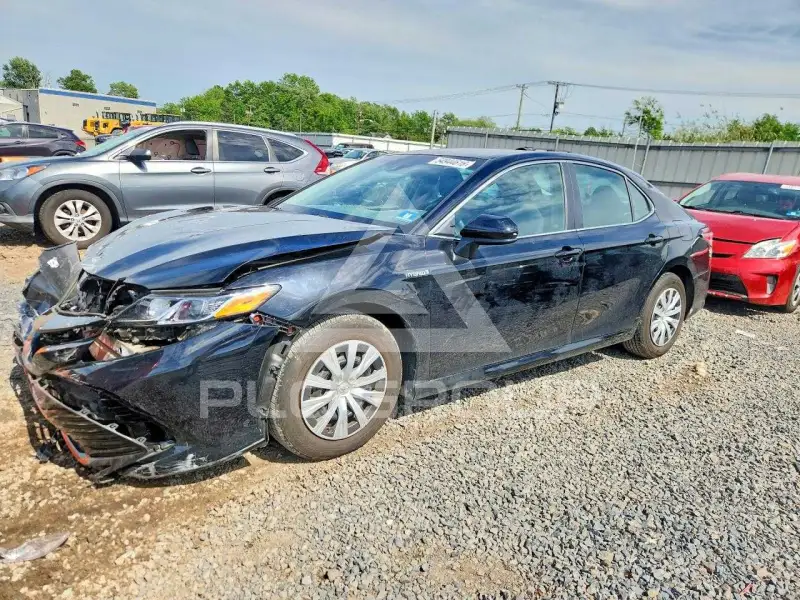 2018 Toyota CAMRY фото