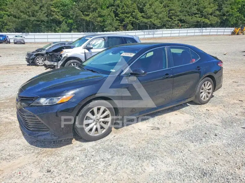 2018 Toyota CAMRY фото