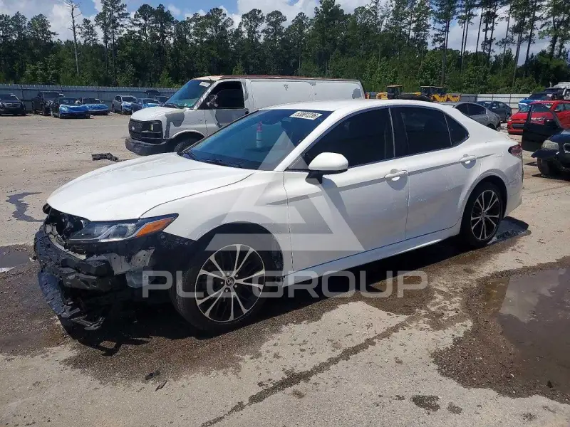 2018 Toyota CAMRY photo