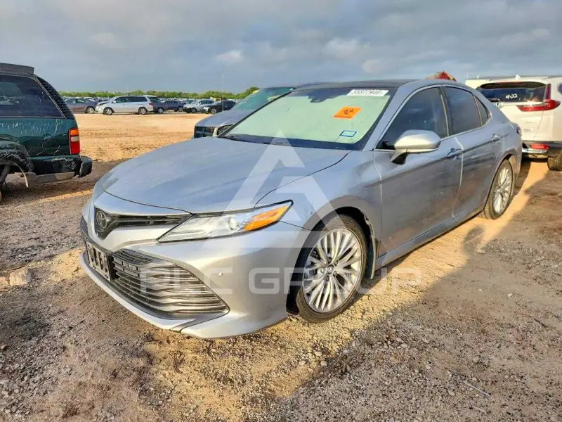2018 Toyota CAMRY фото