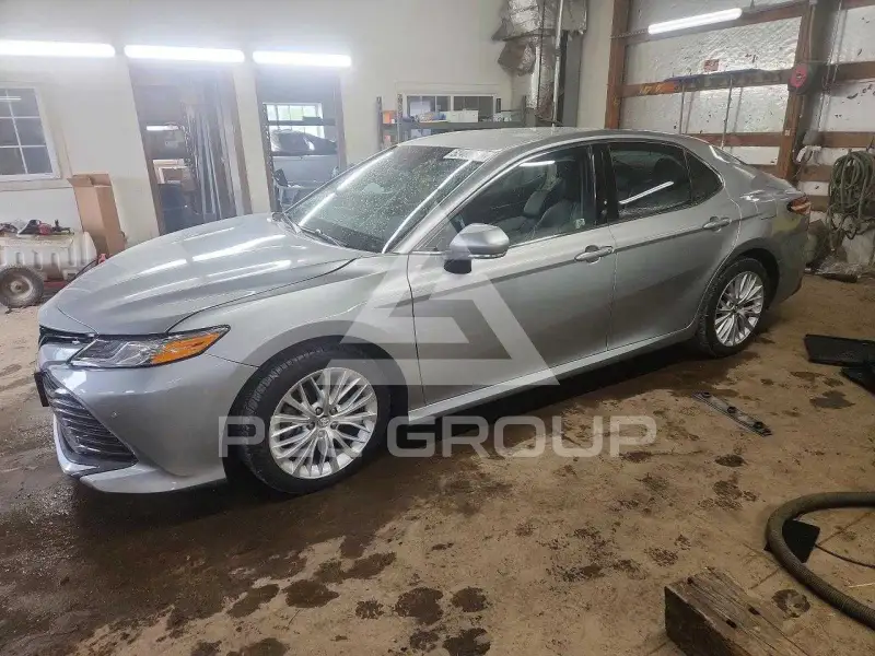 2018 Toyota CAMRY фото