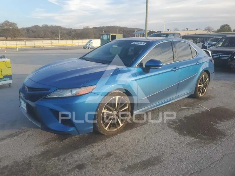 2018 Toyota CAMRY фото
