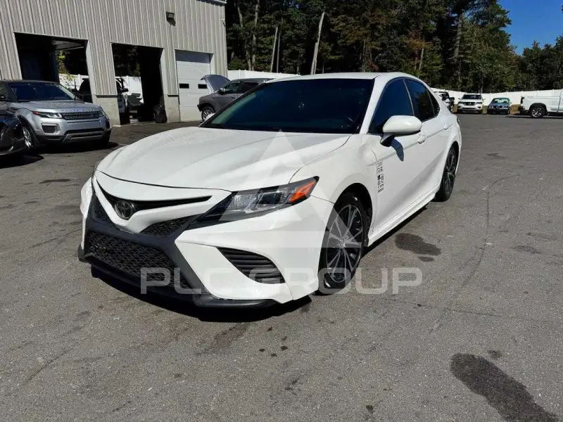 2018 Toyota CAMRY фото