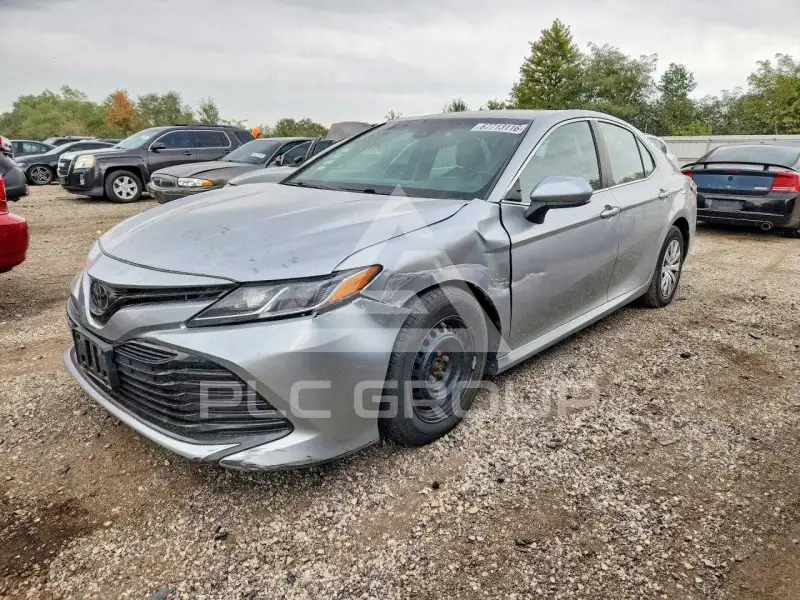 2018 Toyota CAMRY фото