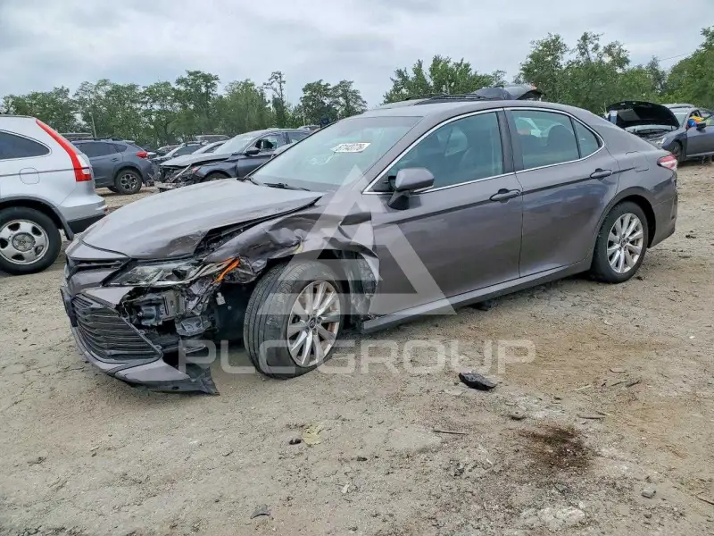 2018 Toyota CAMRY фото