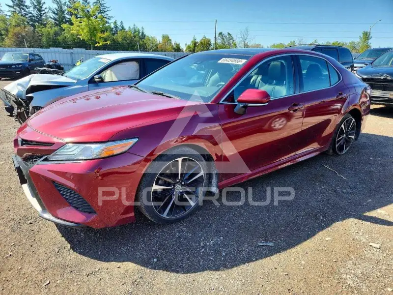 2018 Toyota CAMRY фото