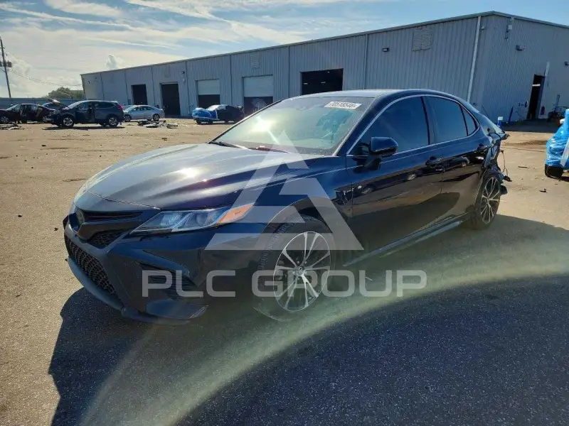 2018 Toyota CAMRY фото