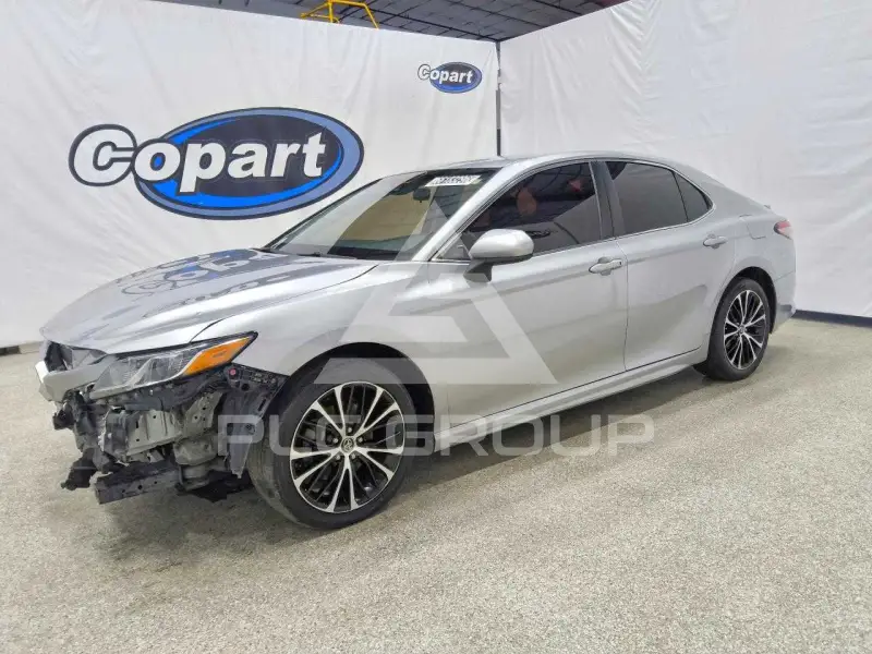 2018 Toyota CAMRY фото