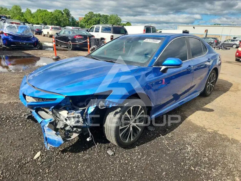 2018 Toyota CAMRY фото