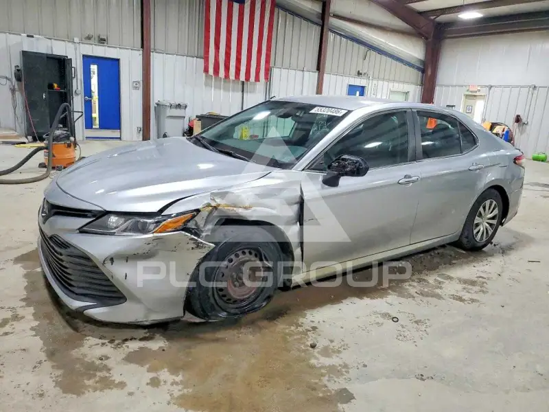 2018 Toyota CAMRY фото