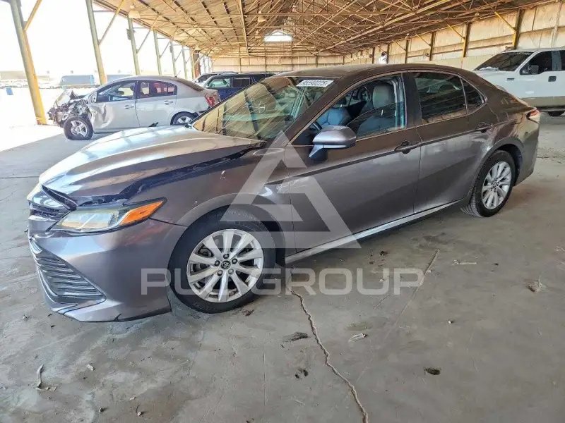 2018 Toyota CAMRY фото