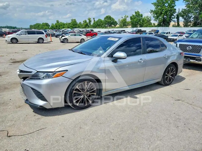 2018 Toyota CAMRY фото