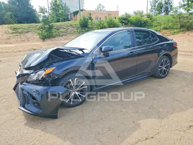 2018 Toyota CAMRY photo