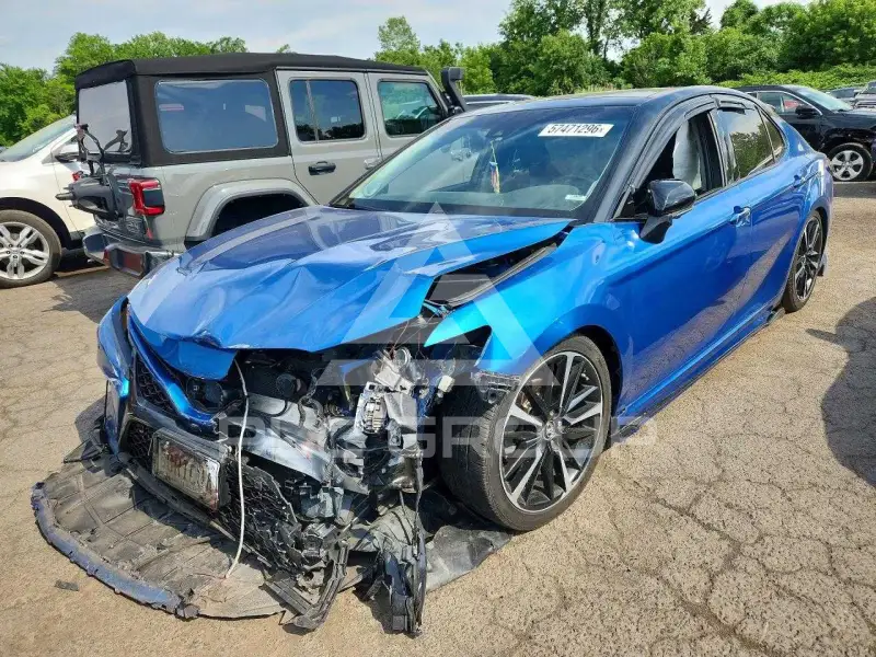 2018 Toyota CAMRY photo