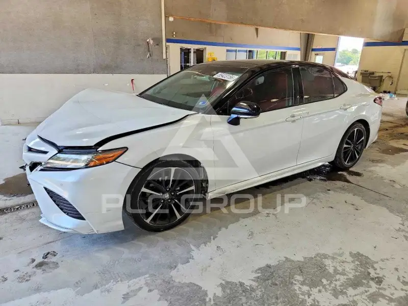 2018 Toyota CAMRY photo