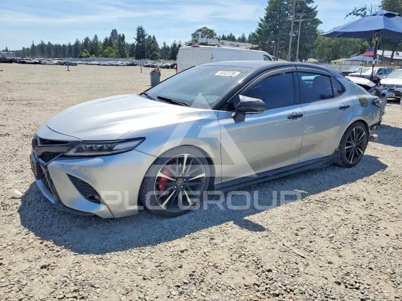2018 Toyota CAMRY фото
