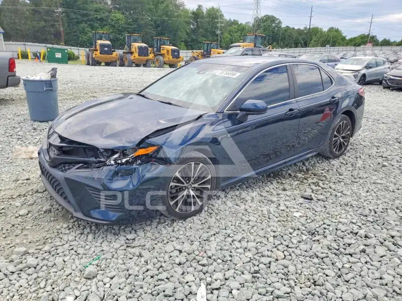 2018 Toyota CAMRY фото