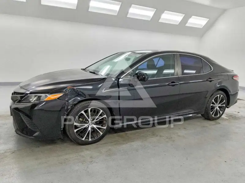 2018 Toyota CAMRY фото