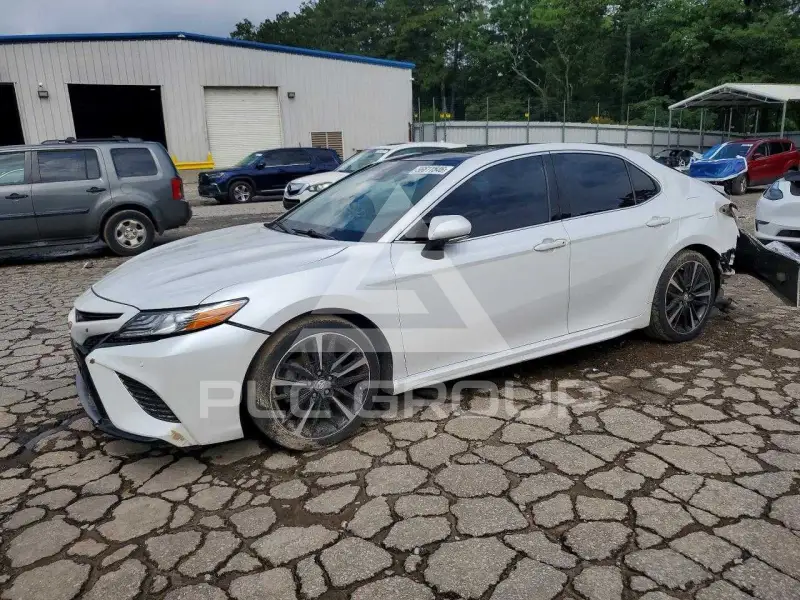 2018 Toyota CAMRY фото