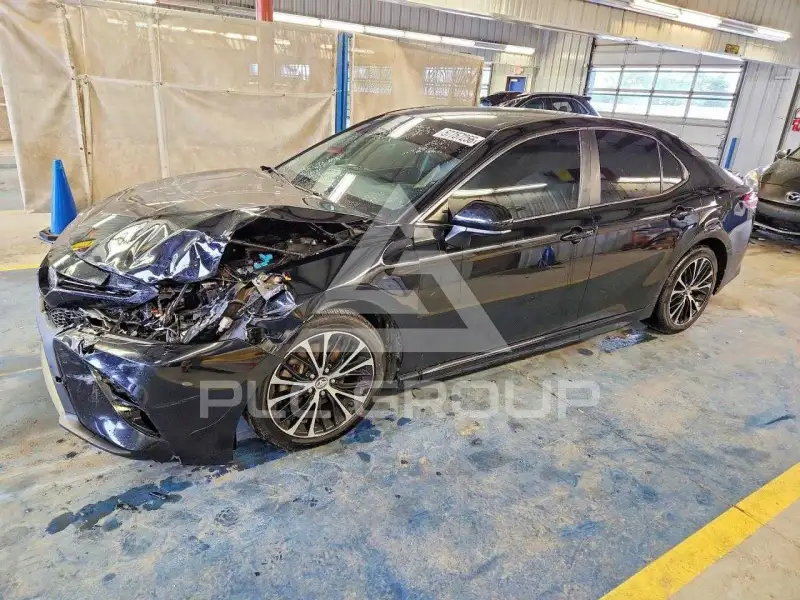 2018 Toyota CAMRY фото