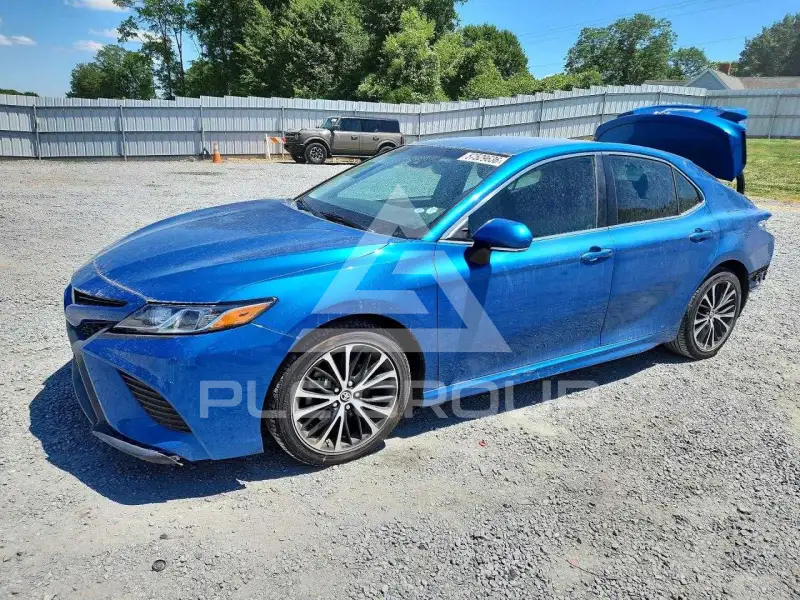 2018 Toyota CAMRY фото