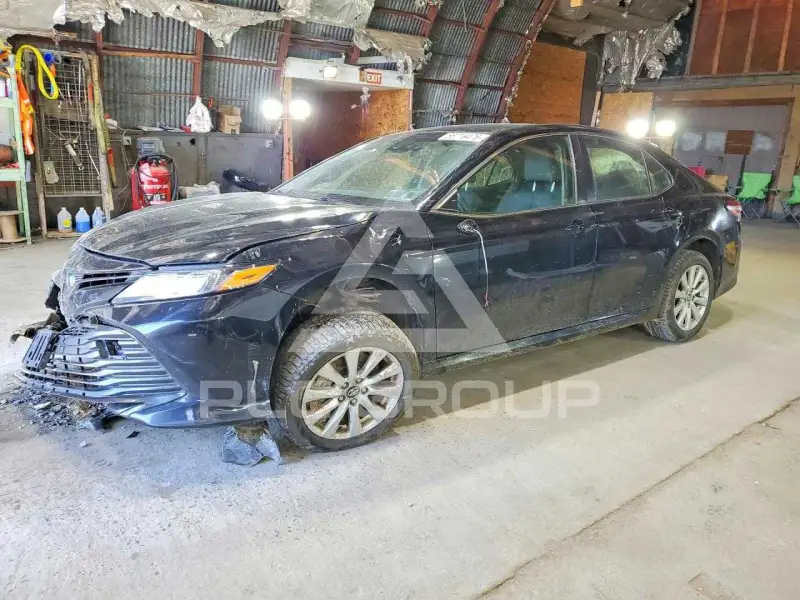 2018 Toyota CAMRY фото