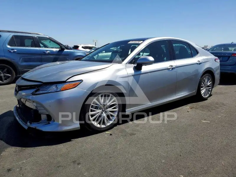 2018 Toyota CAMRY фото