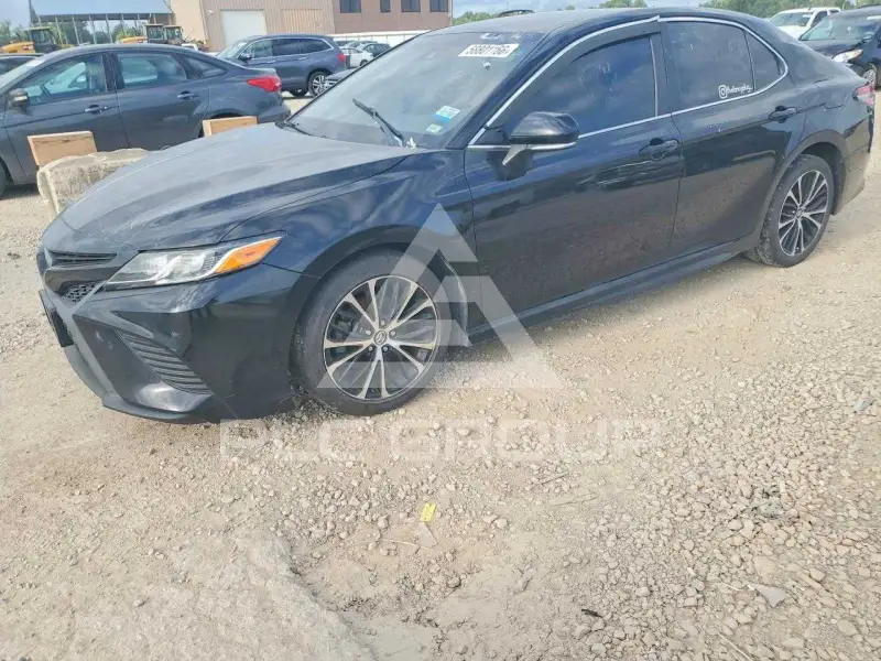 2018 Toyota CAMRY фото