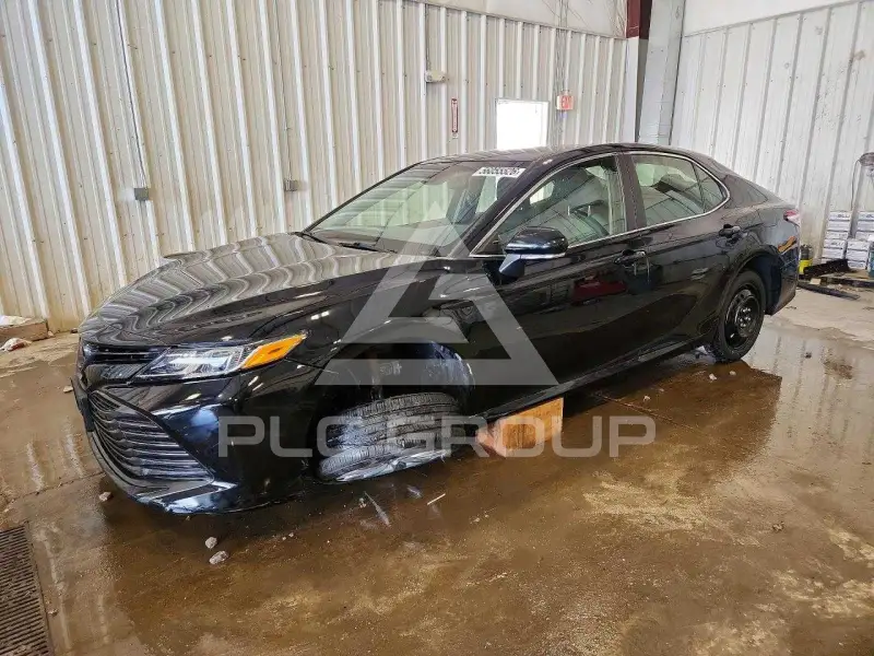 2018 Toyota CAMRY фото