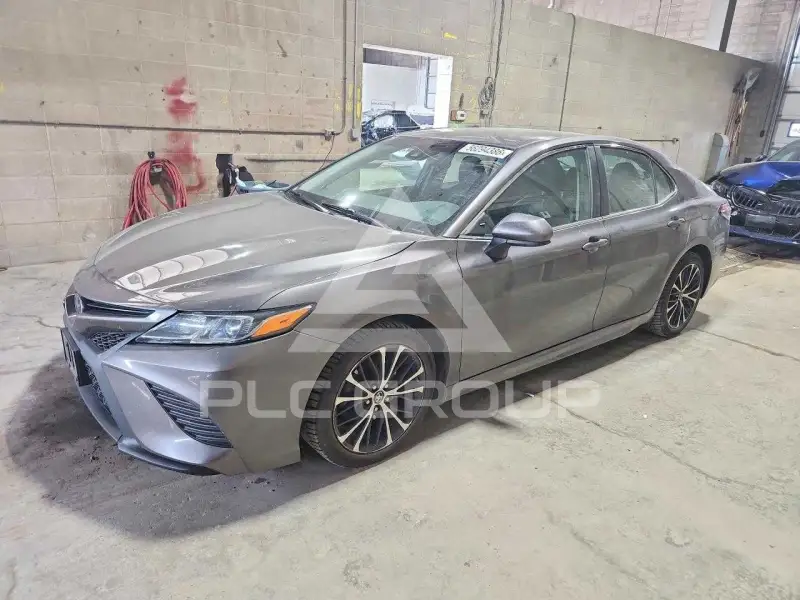 2018 Toyota CAMRY фото