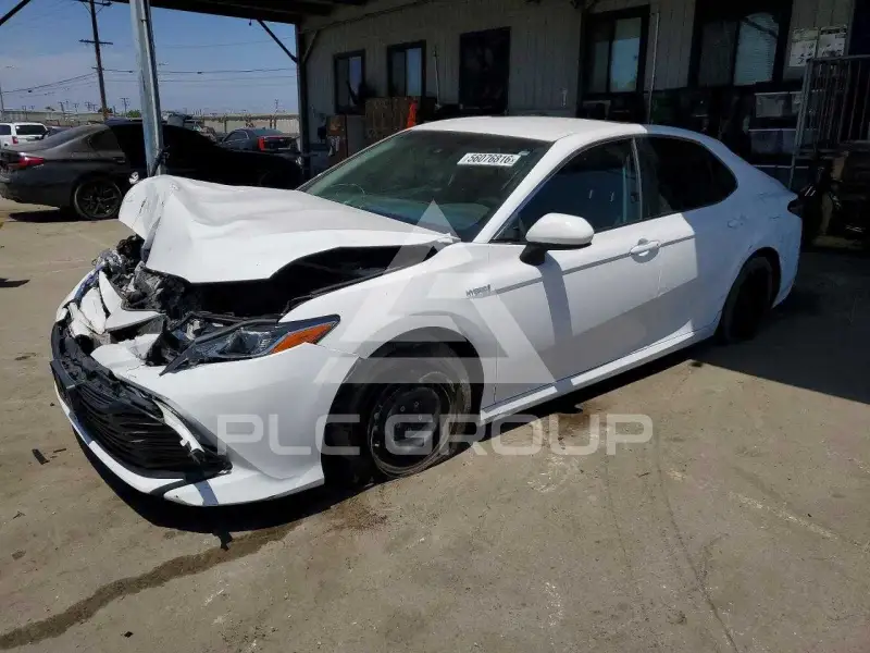 2018 Toyota CAMRY фото