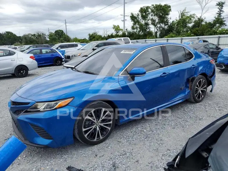2018 Toyota CAMRY фото