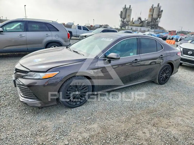 2018 Toyota CAMRY фото