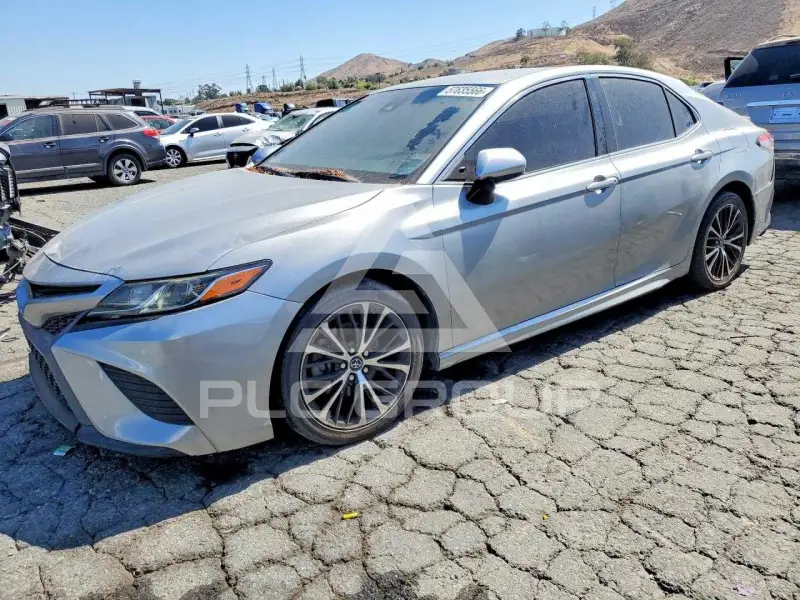 2018 Toyota CAMRY фото
