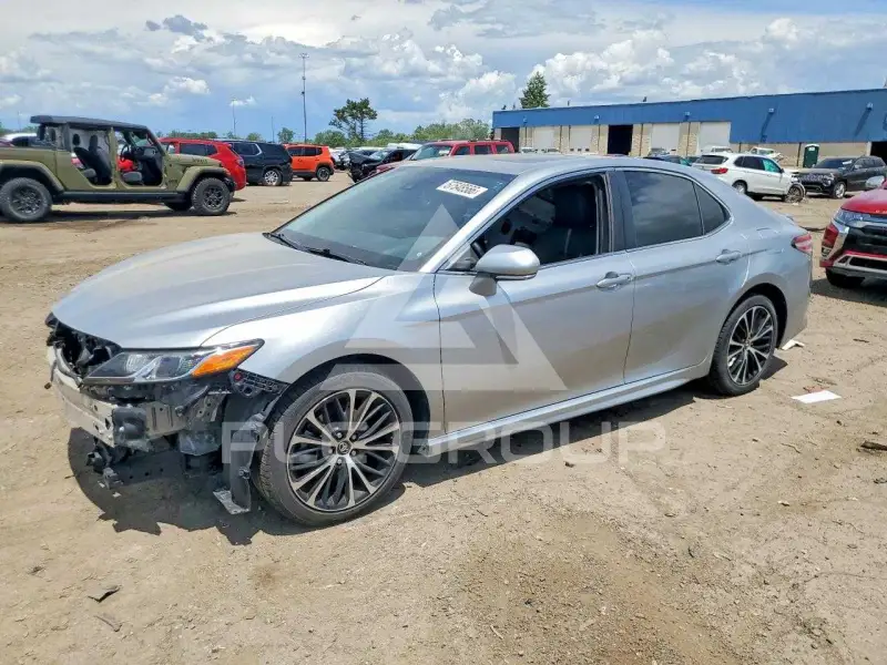 2018 Toyota CAMRY фото