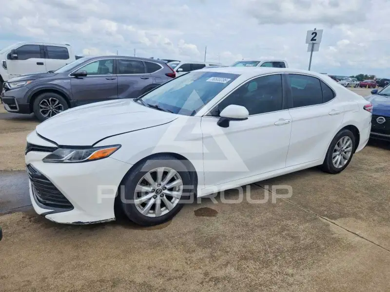2018 Toyota CAMRY photo