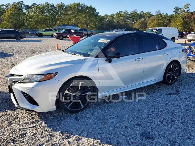 2018 Toyota CAMRY photo