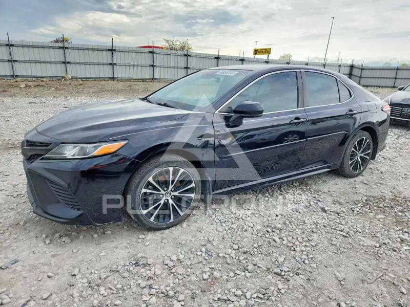 2018 Toyota CAMRY фото